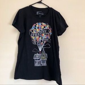 UP Pixar t-shirt hot Topic NWOT XL